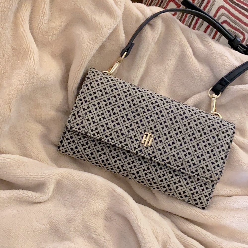 Tommy Hilfiger Crossbody Pocketbook